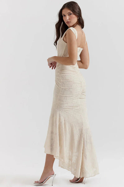 LAVIVE Elegant Waist Dress