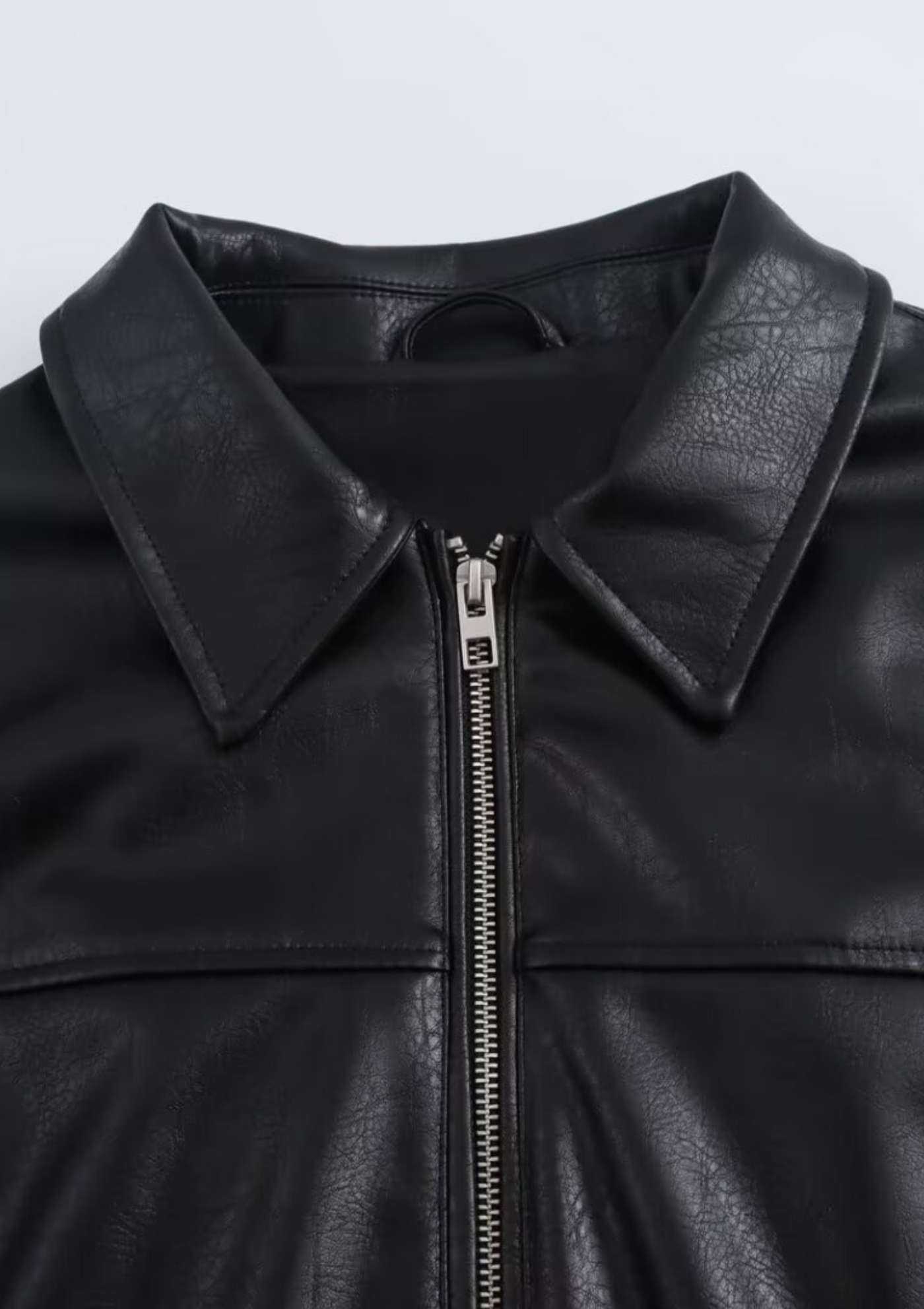 OVERSIZED LEATHER JACKET