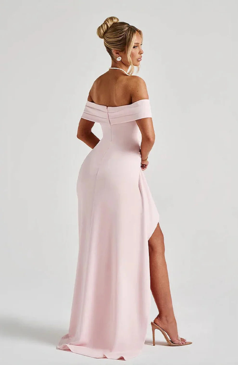 LAVIVE Centré Maxi Dress