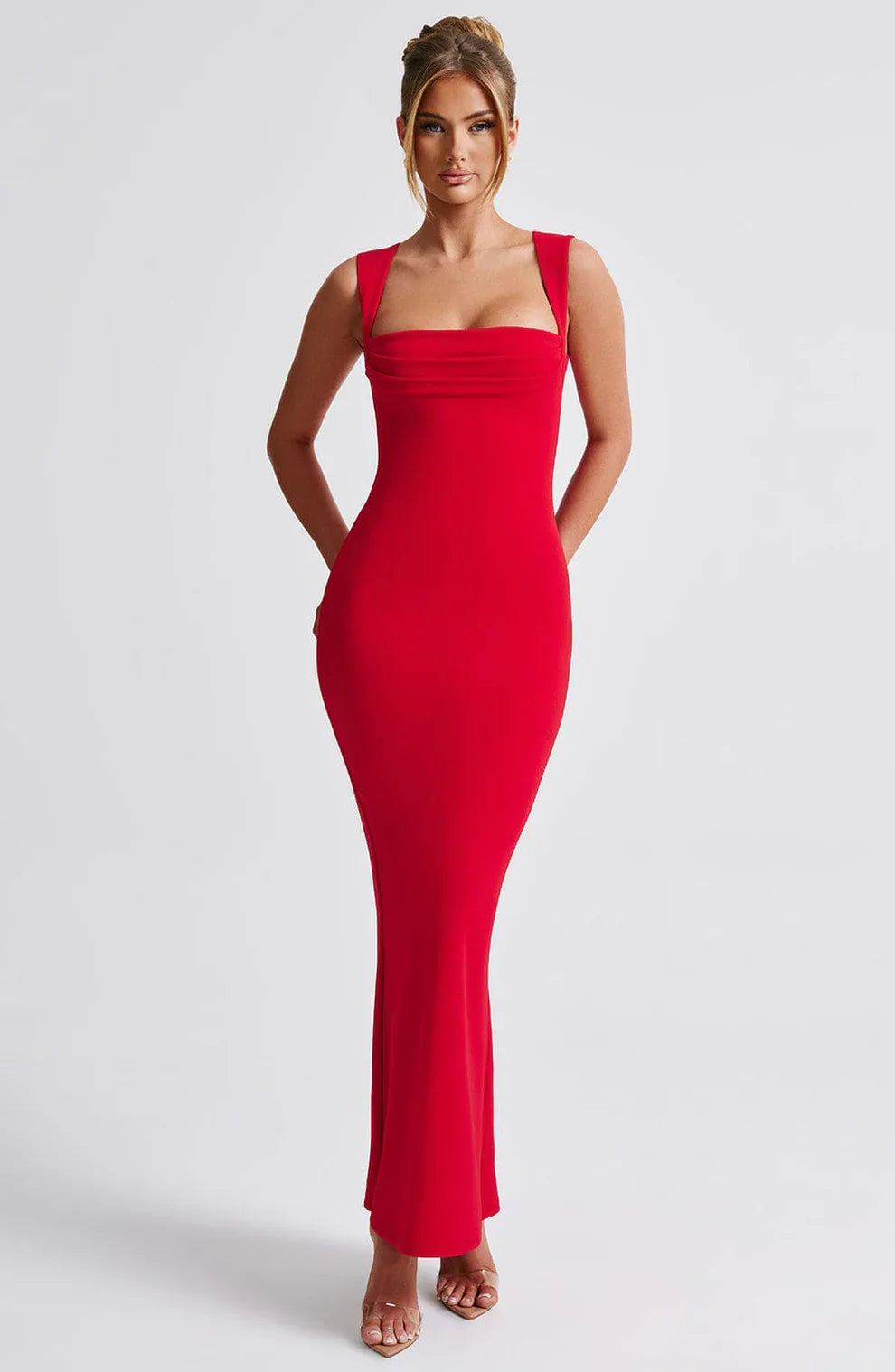 LAVIVE Maxi Dress