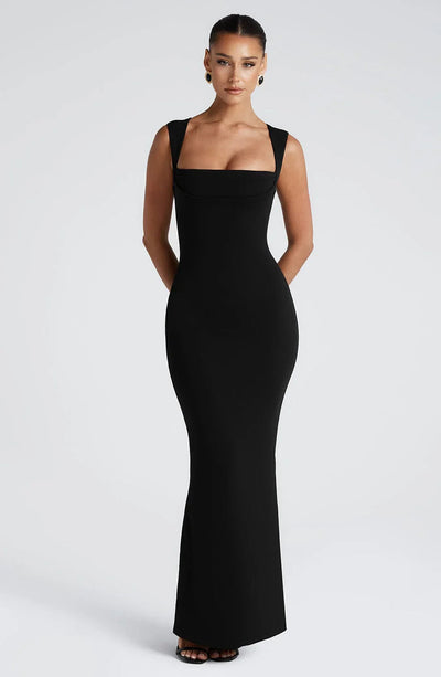 LAVIVE Maxi Dress
