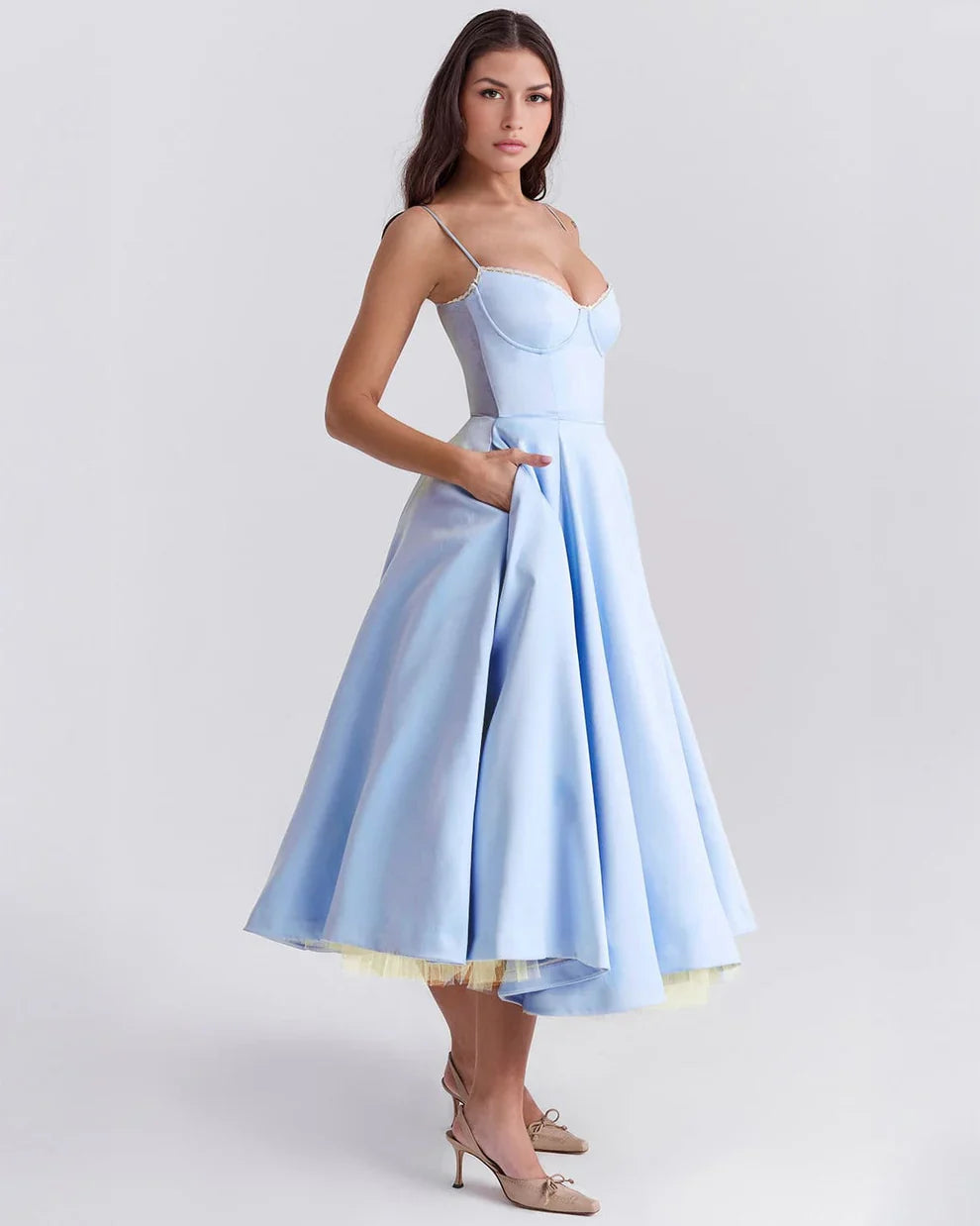 LAVIVE Arela Midi Dress