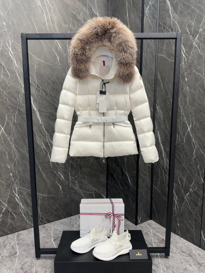 „MCLR“ Damen Daunenjacke mit Fellkragen