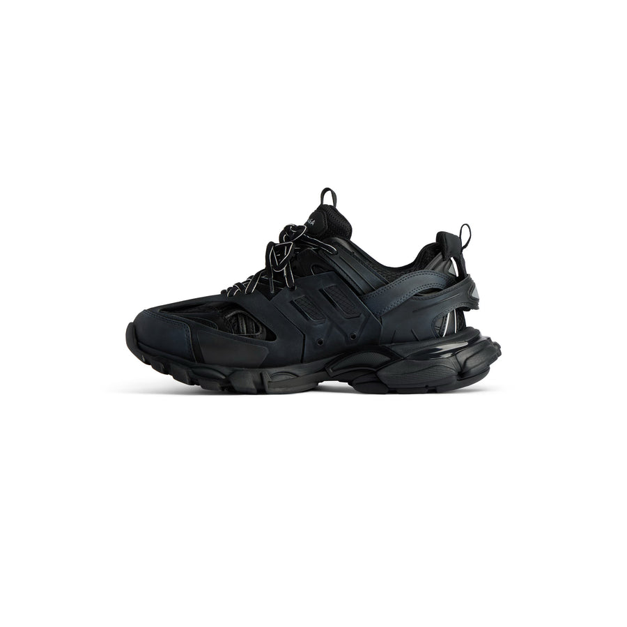 Lavive Track Sneaker
