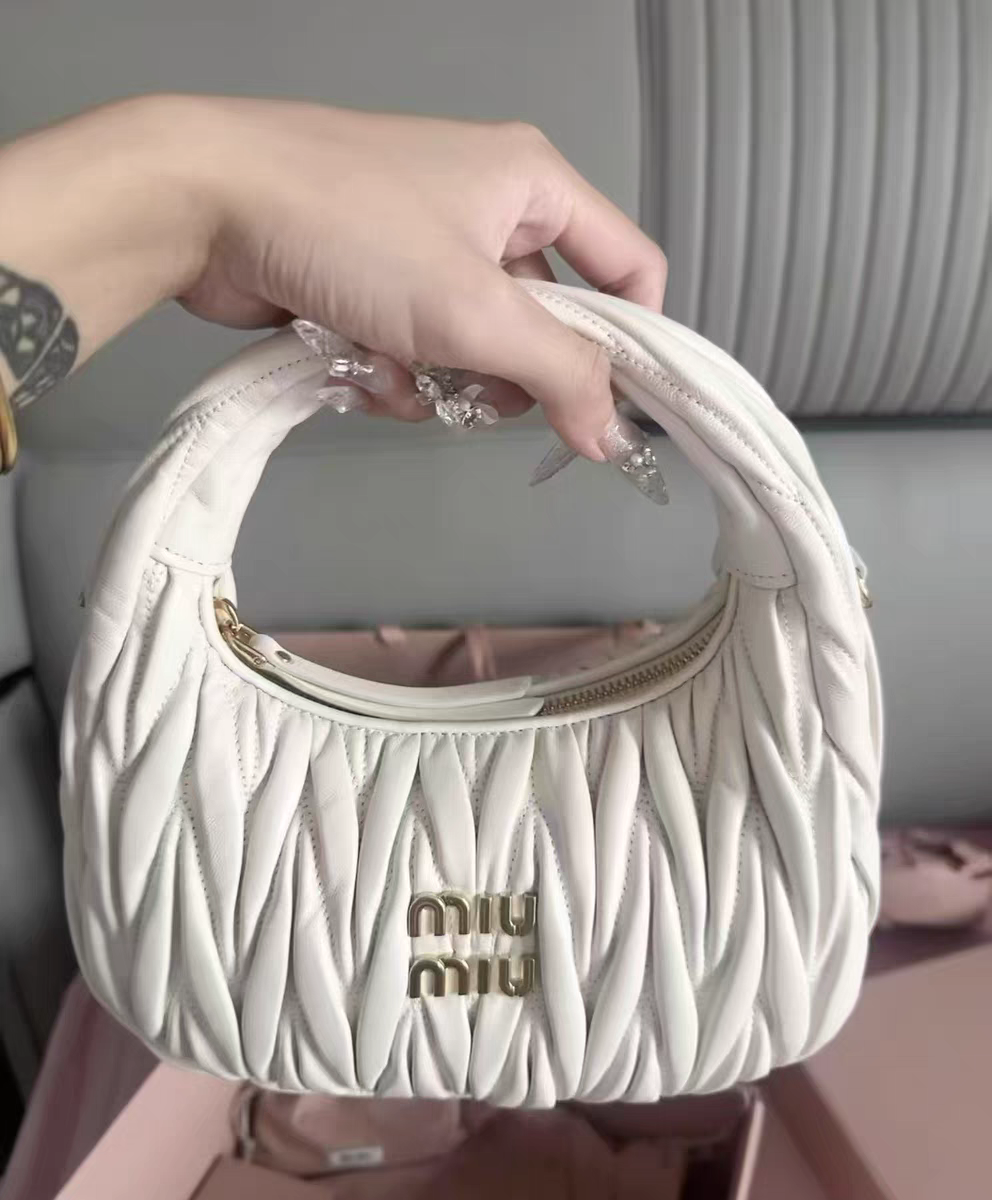 LAVIVE Cozy Bag
