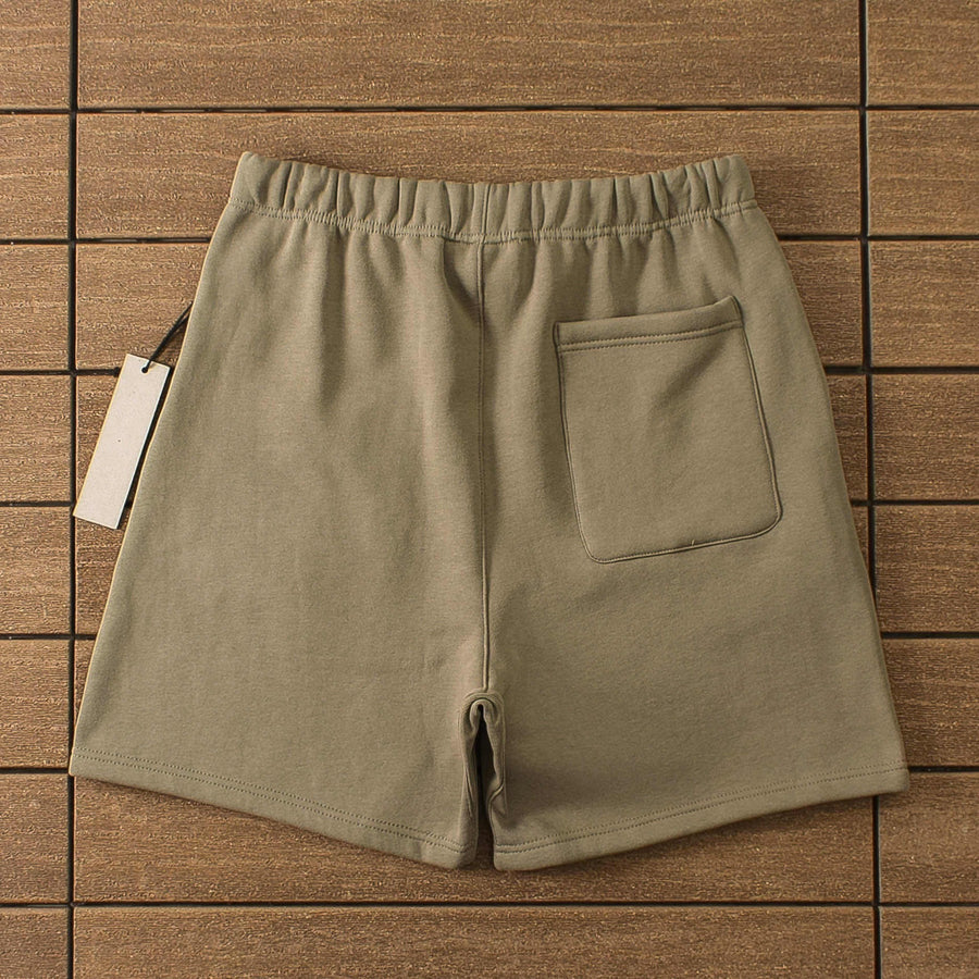 "ESSENCE" Shorts Brown
