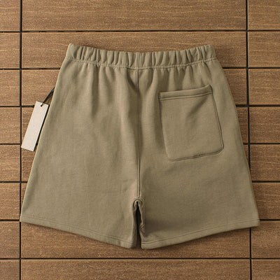 "ESSENCE" Shorts Brown