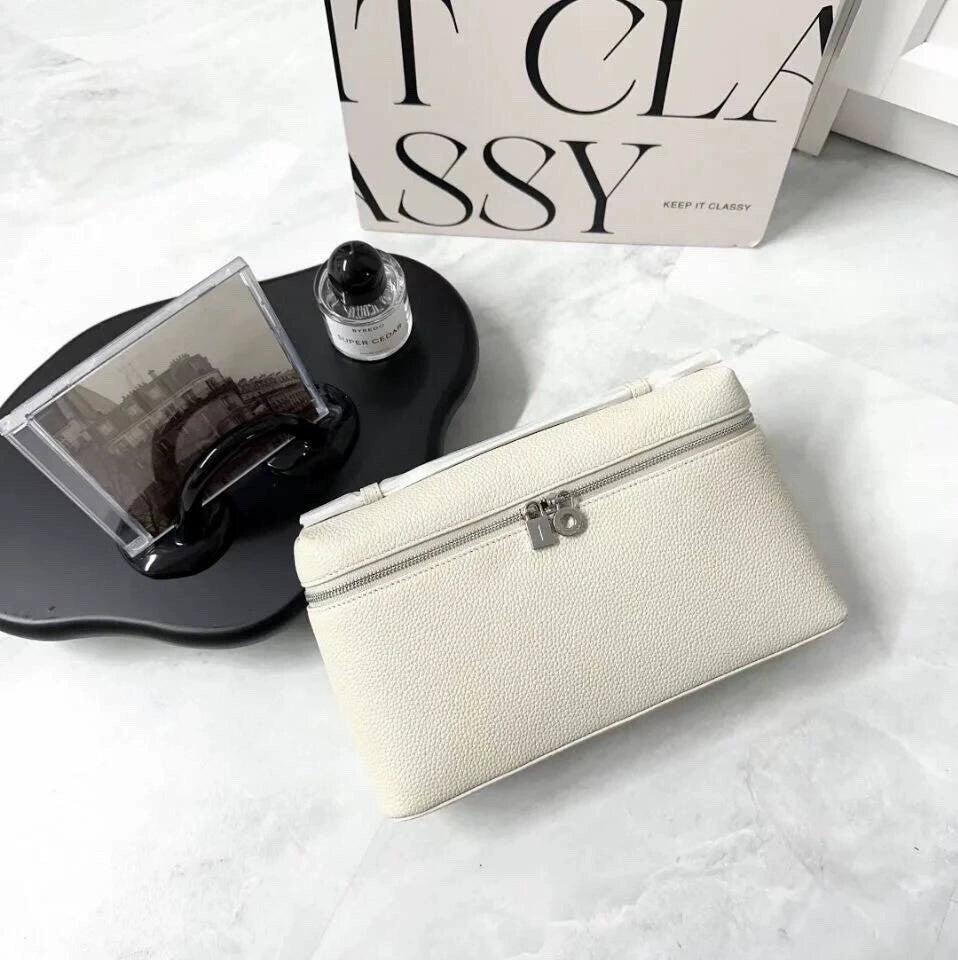 Lavive "27" Bag