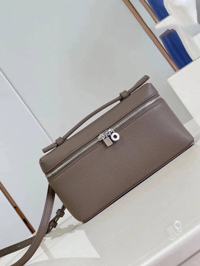 Lavive "27" Bag