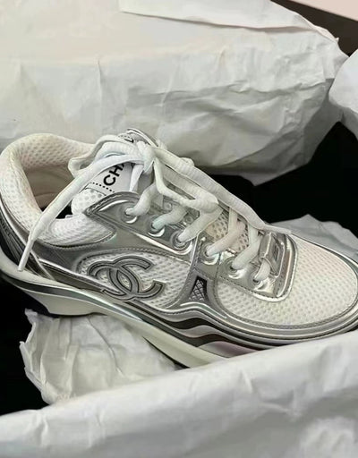 LAVIVE "CC" Runner