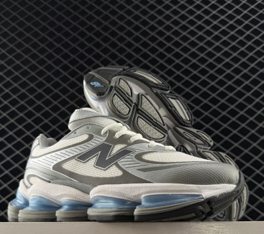"NB" 2000 Sneaker