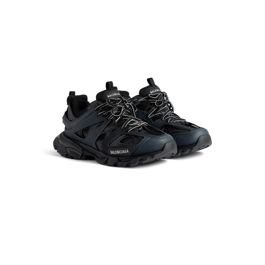 Lavive Track Sneaker