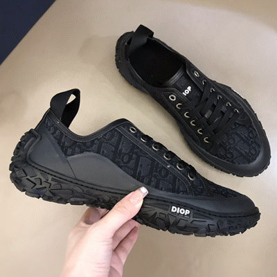 "B28" Low Sneaker