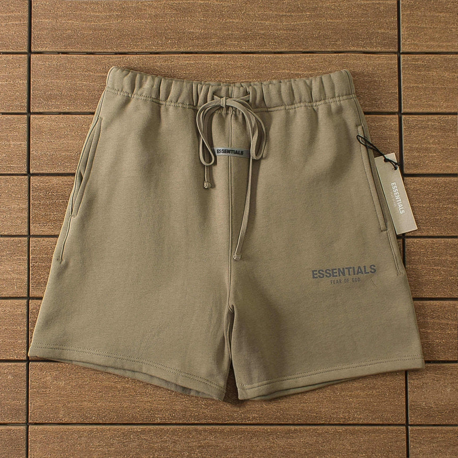 "ESSENCE" Shorts Brown